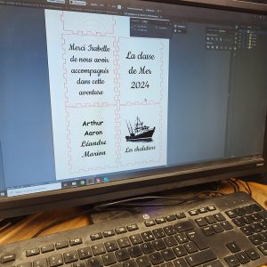 la fee main spire gravure personnalisee pot crayon classe de mer fichier
