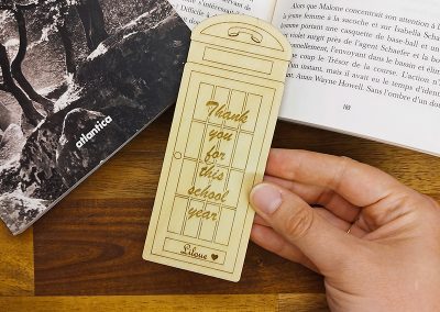 Cadeau pour maitresse : Marque page personnalisé