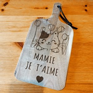 la fee main spire gravure personnalisee planche a decouper chat mamie petit format